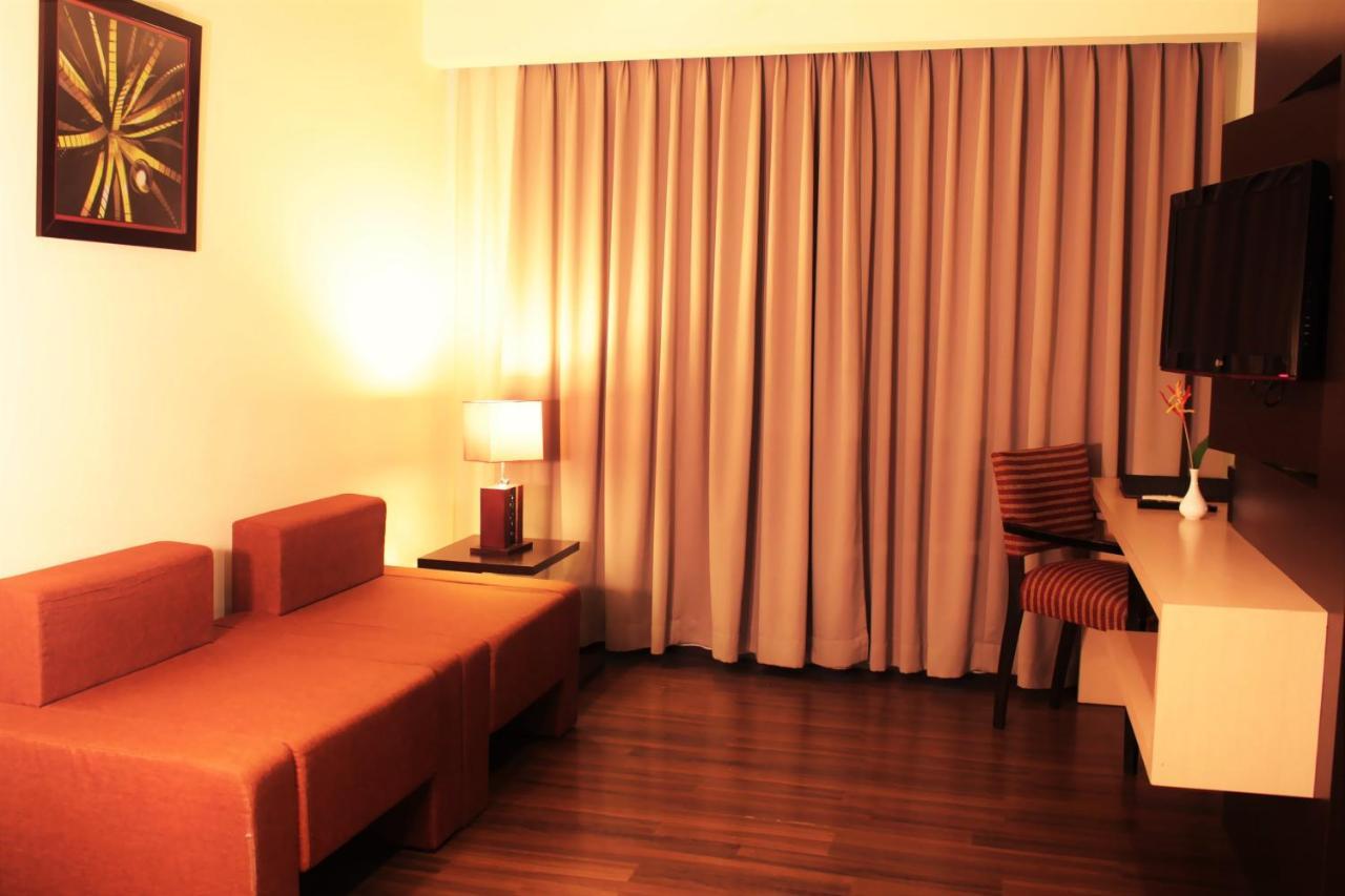Apartemen 1 Bedroom Solo Paragon Surakarta Extérieur photo
